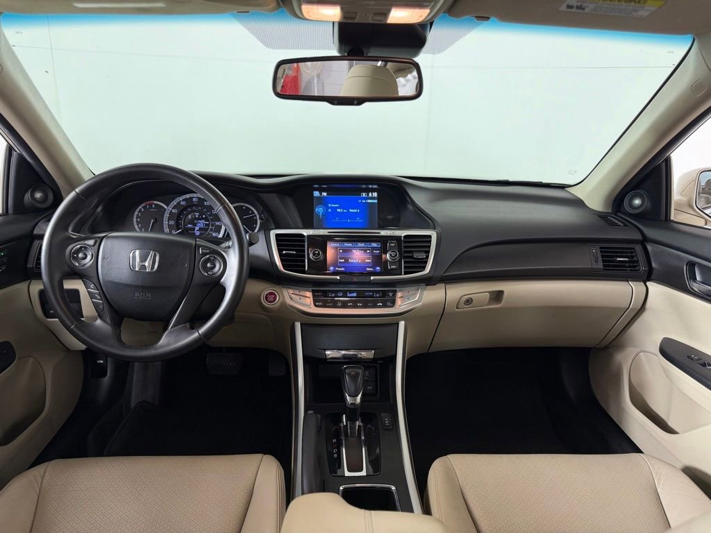 Used 2015 Honda Accord EX-L image 11