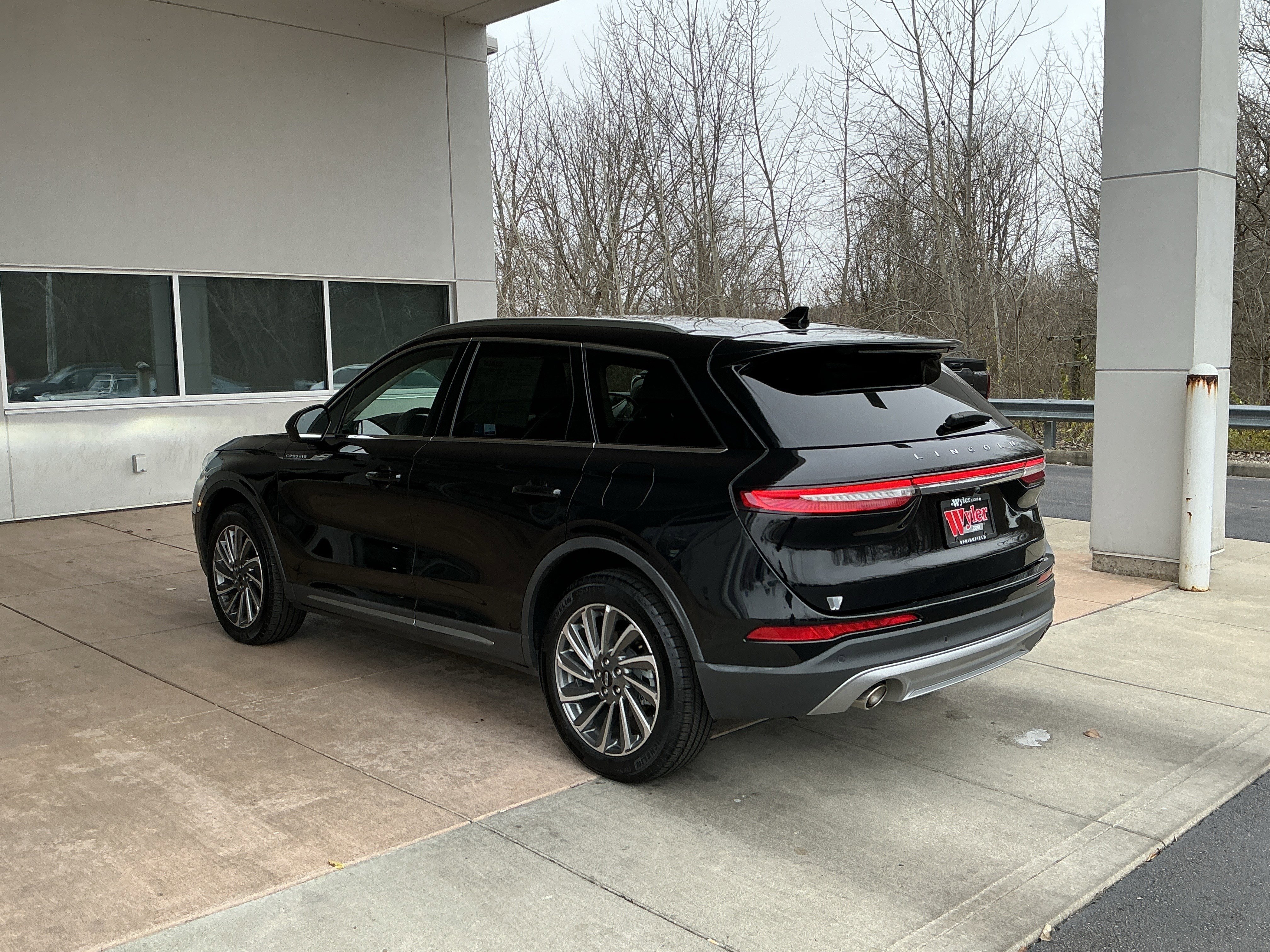 Used 2024 Lincoln Corsair Reserve image 20