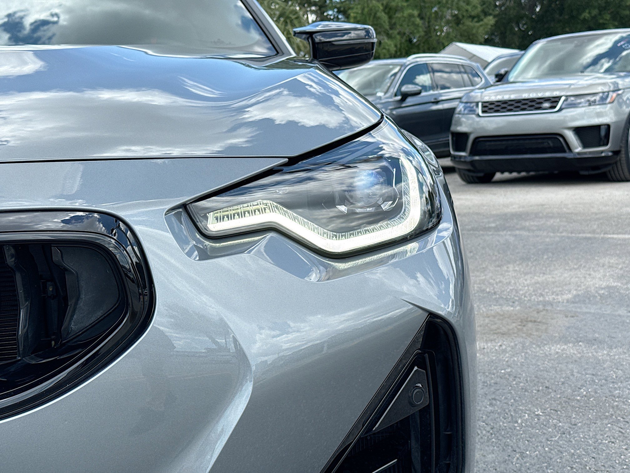 Used 2025 BMW M240i Coupe w/ Premium Package RWD image 9