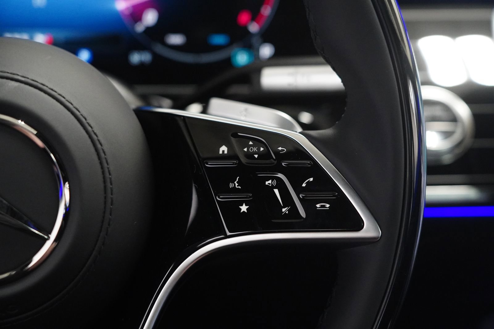 New 2026 Mercedes-Benz S 580 4MATIC Sedan image 21