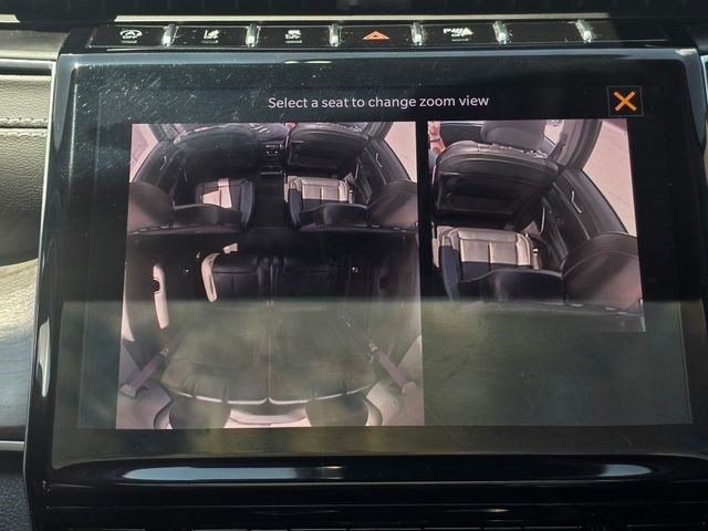 Used 2022 Jeep Grand Cherokee L Limited AWD/4WD image 35