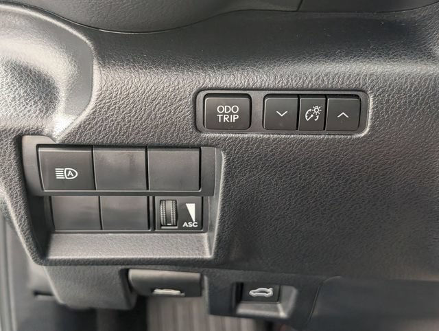 Used 2025 Lexus IS 350 F Sport RWD image 15