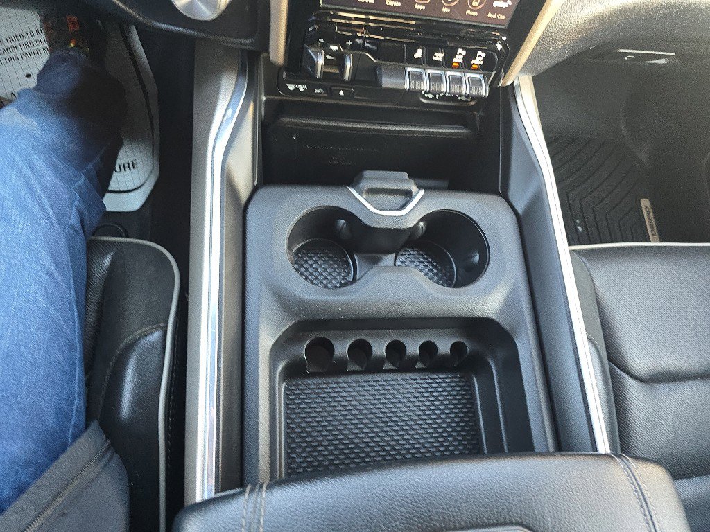 Used 2019 RAM 1500 Laramie image 33
