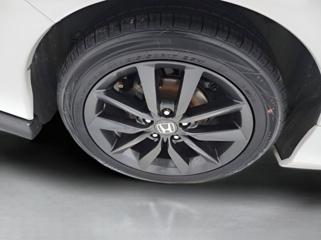 Used 2020 Honda Civic EX image 13