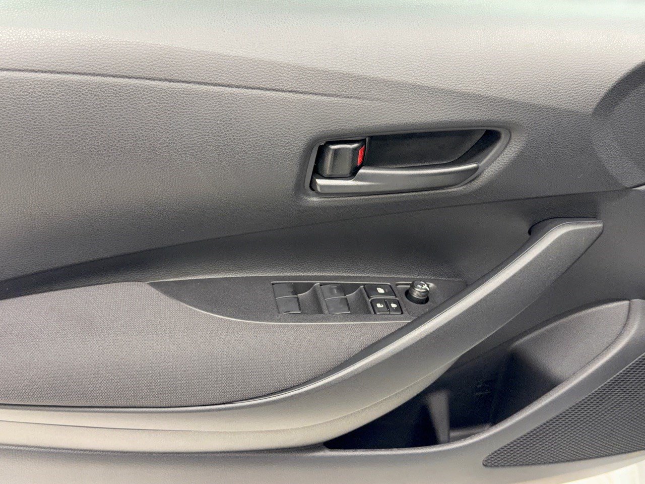 New 2026 Toyota Corolla LE FWD image 14