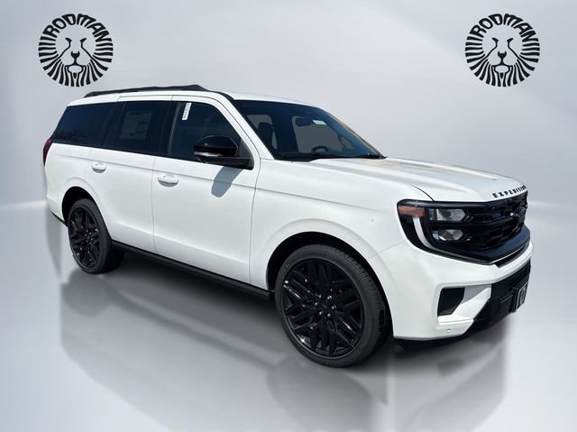 New 2026 Ford Expedition Platinum image 3