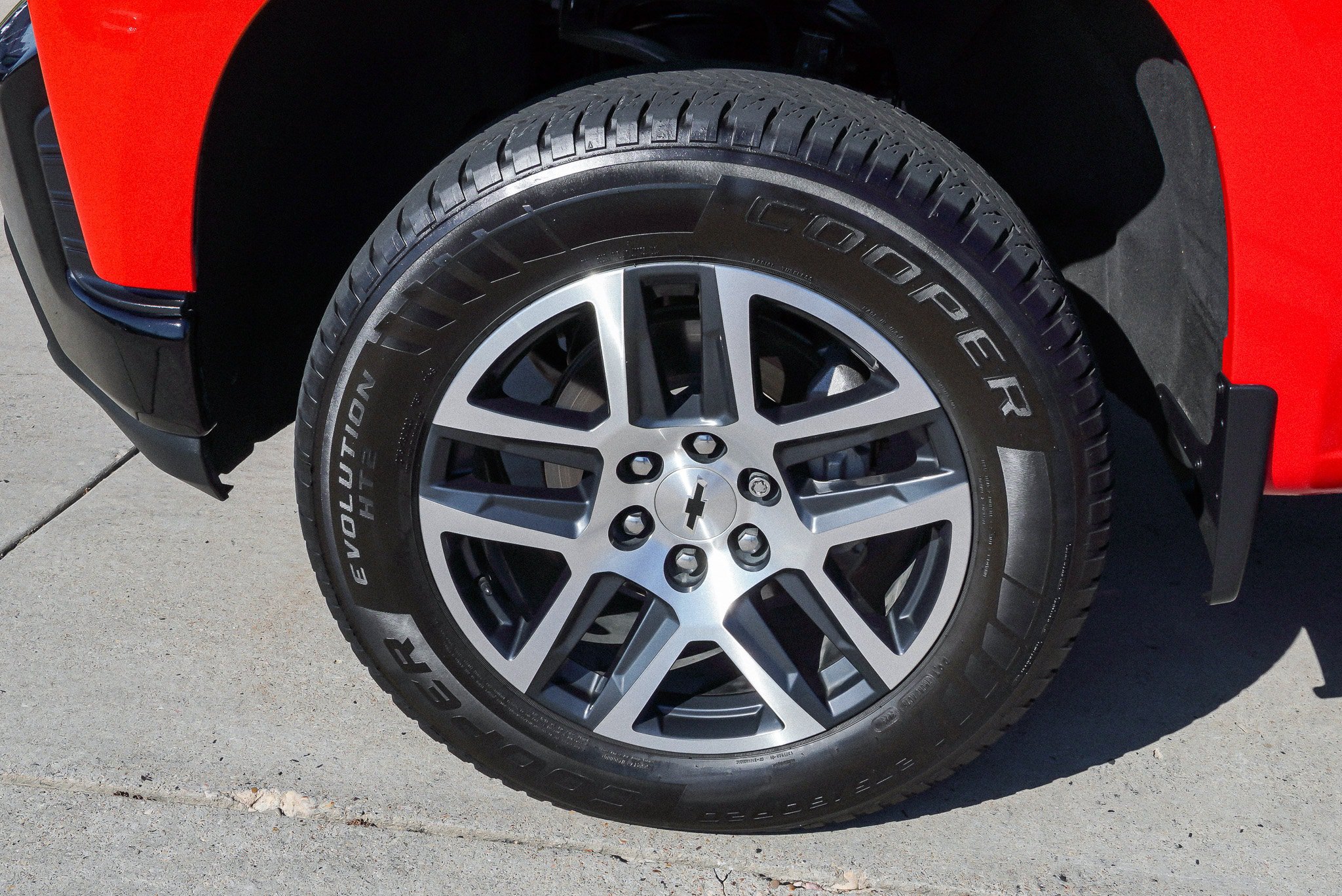 Used 2020 Chevrolet Silverado 1500 LT Trail Boss AWD/4WD image 12