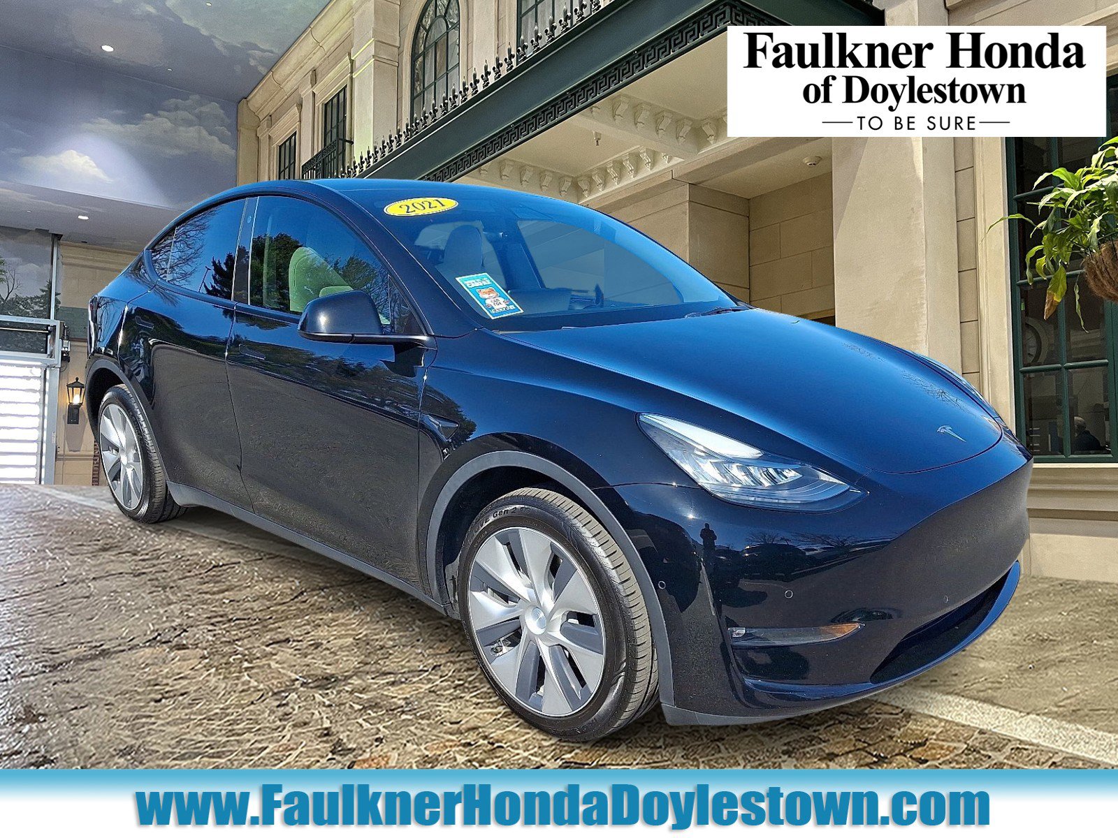 Used 2021 Tesla Model Y Long Range image 1