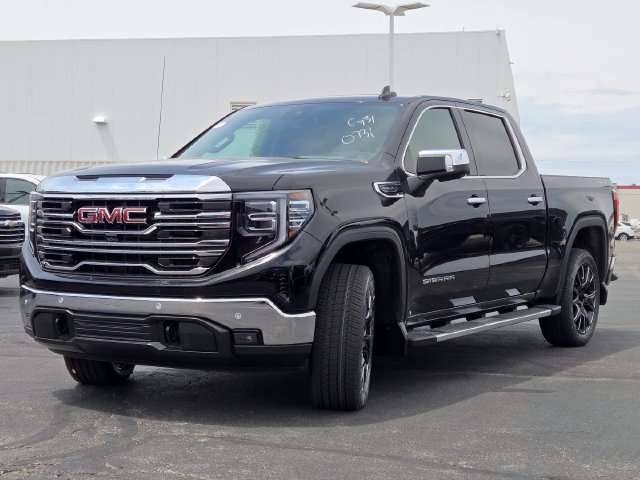 New 2026 GMC Sierra 1500 SLT w/ SLT Premium Package AWD/4WD image 21