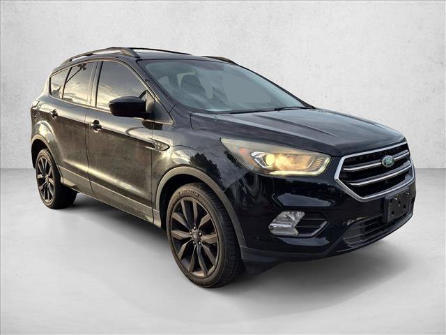 Used 2017 Ford Escape SE w/ Equipment Group 201A AWD/4WD video 3