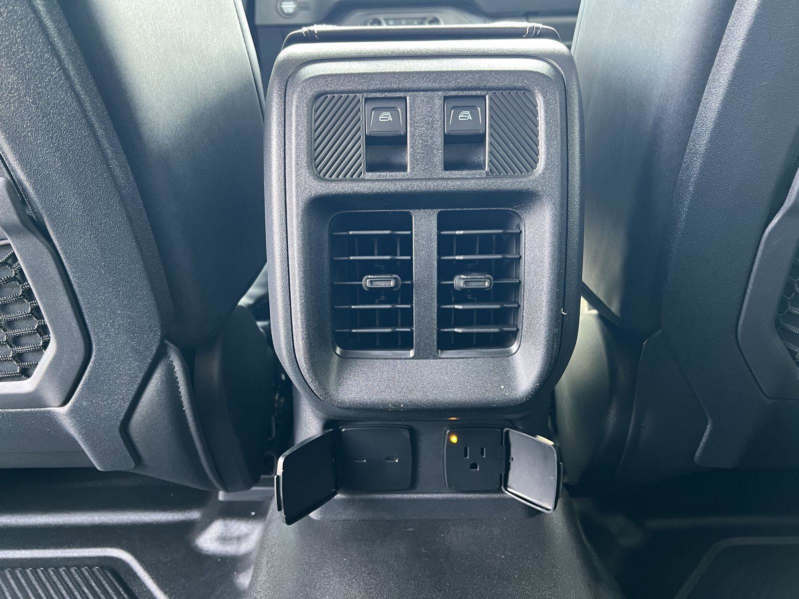 New 2026 Ford Bronco Badlands image 17