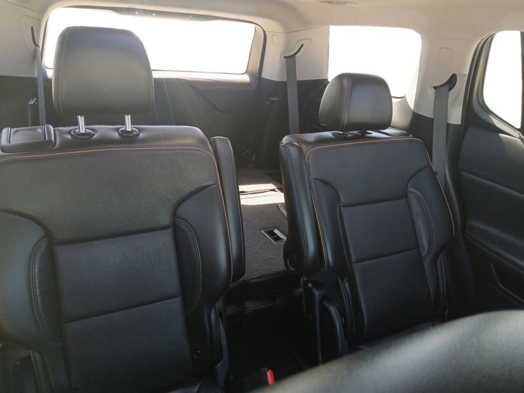 Used 2020 GMC Acadia AT4 w/ Driver Alert Package II image 17