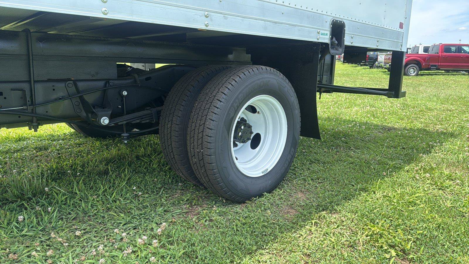 New 2027 Ford E-350 and Econoline 350 Super Duty w/ Power Equipment Group RWD image 22