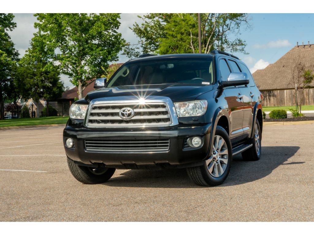 Used 2016 Toyota Sequoia Limited RWD image 1