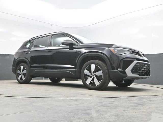 Used 2025 Volkswagen Taos S AWD/4WD image 30