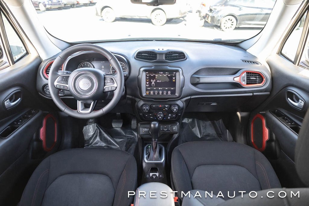 Used 2023 Jeep Renegade Trailhawk image 31