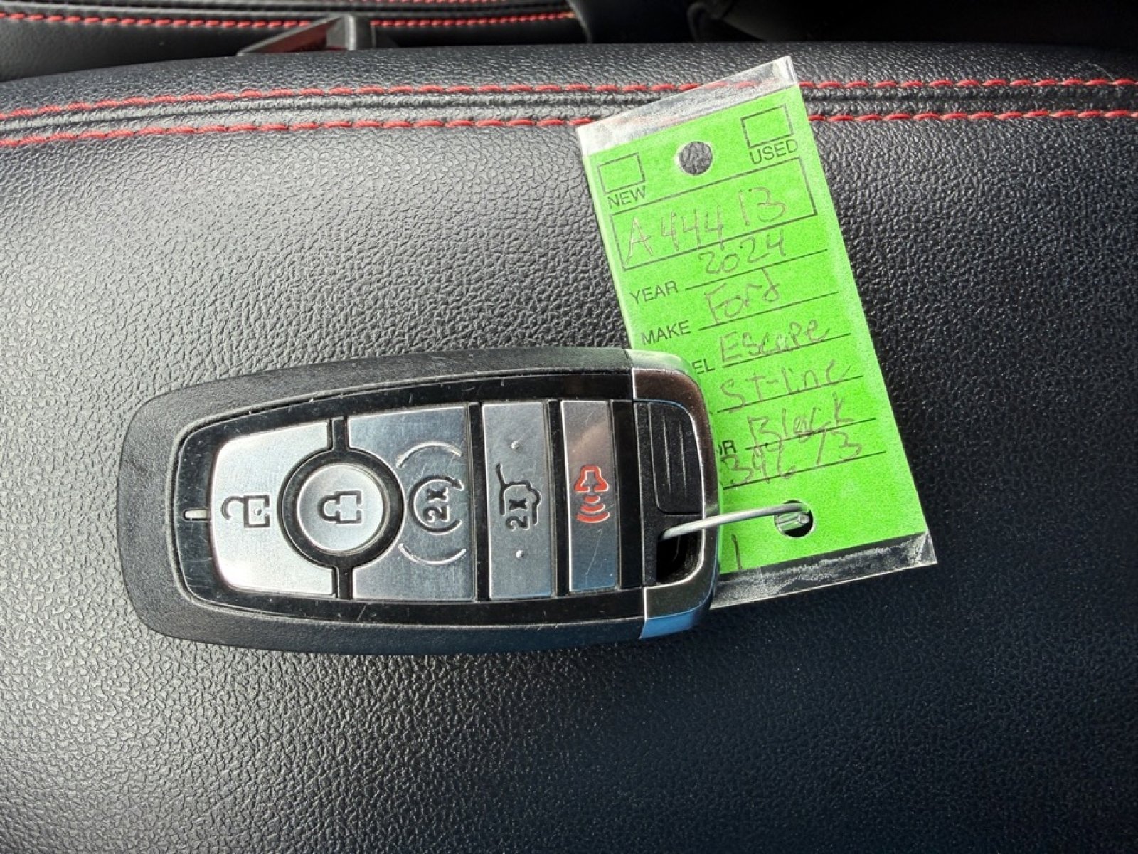 Used 2024 Ford Escape ST-Line Select w/ Tech Pack #1 AWD/4WD image 42