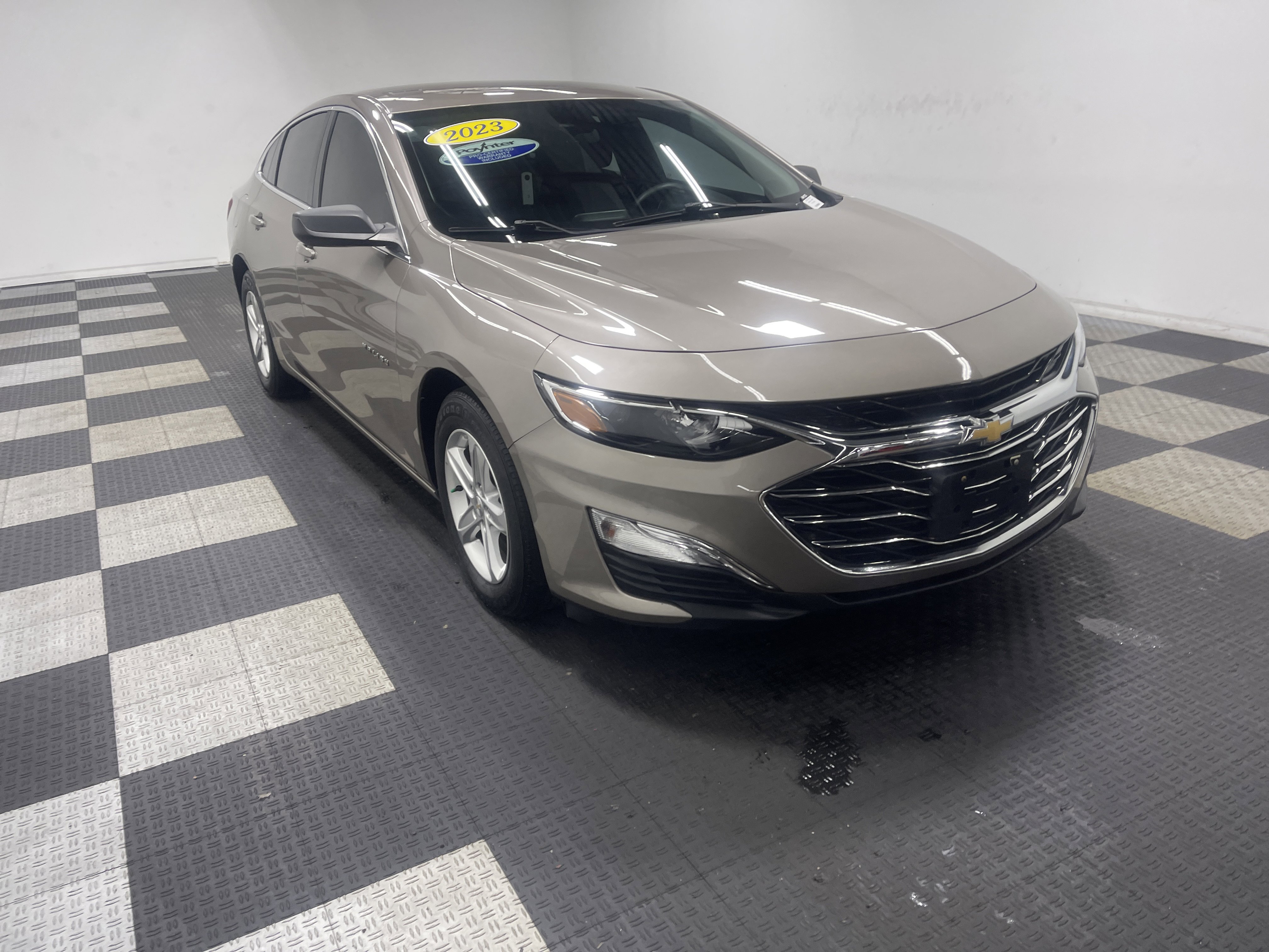 Used 2023 Chevrolet Malibu LS w/ LPO, Floor Liner Package image 6