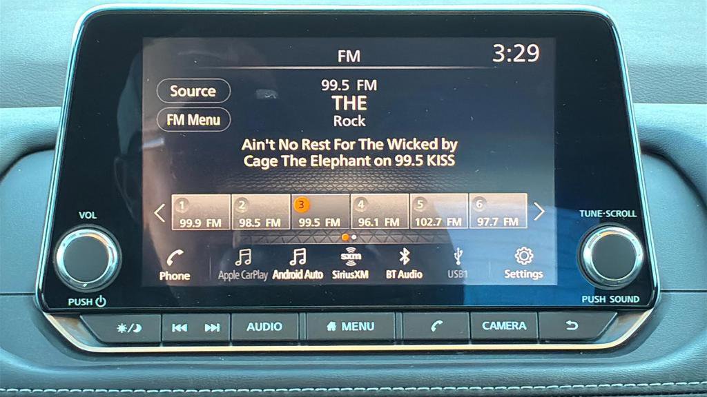 Used 2022 Nissan Rogue S image 23