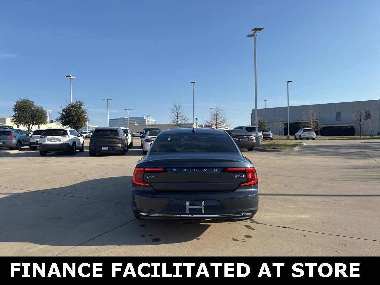 Certified 2023 Volvo S90 B6 Ultimate w/ Lounge Package image 6