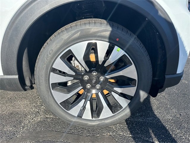 New 2026 Ford Explorer Platinum w/ LUX Leather Package image 12
