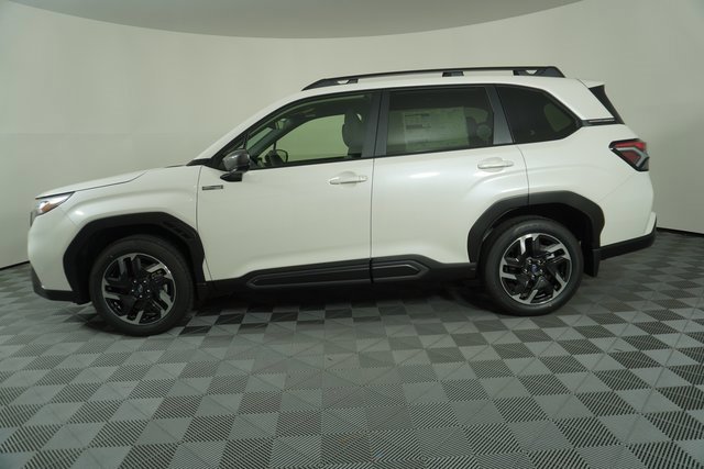 New 2025 Subaru Forester Limited w/ Popular Package image 4