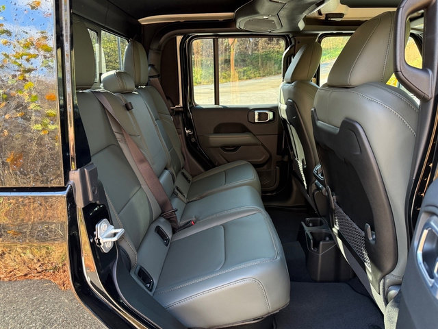 New 2026 Jeep Gladiator Mojave image 20