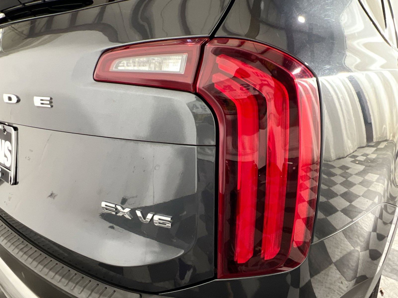 Used 2020 Kia Telluride EX w/ Towing Package image 14