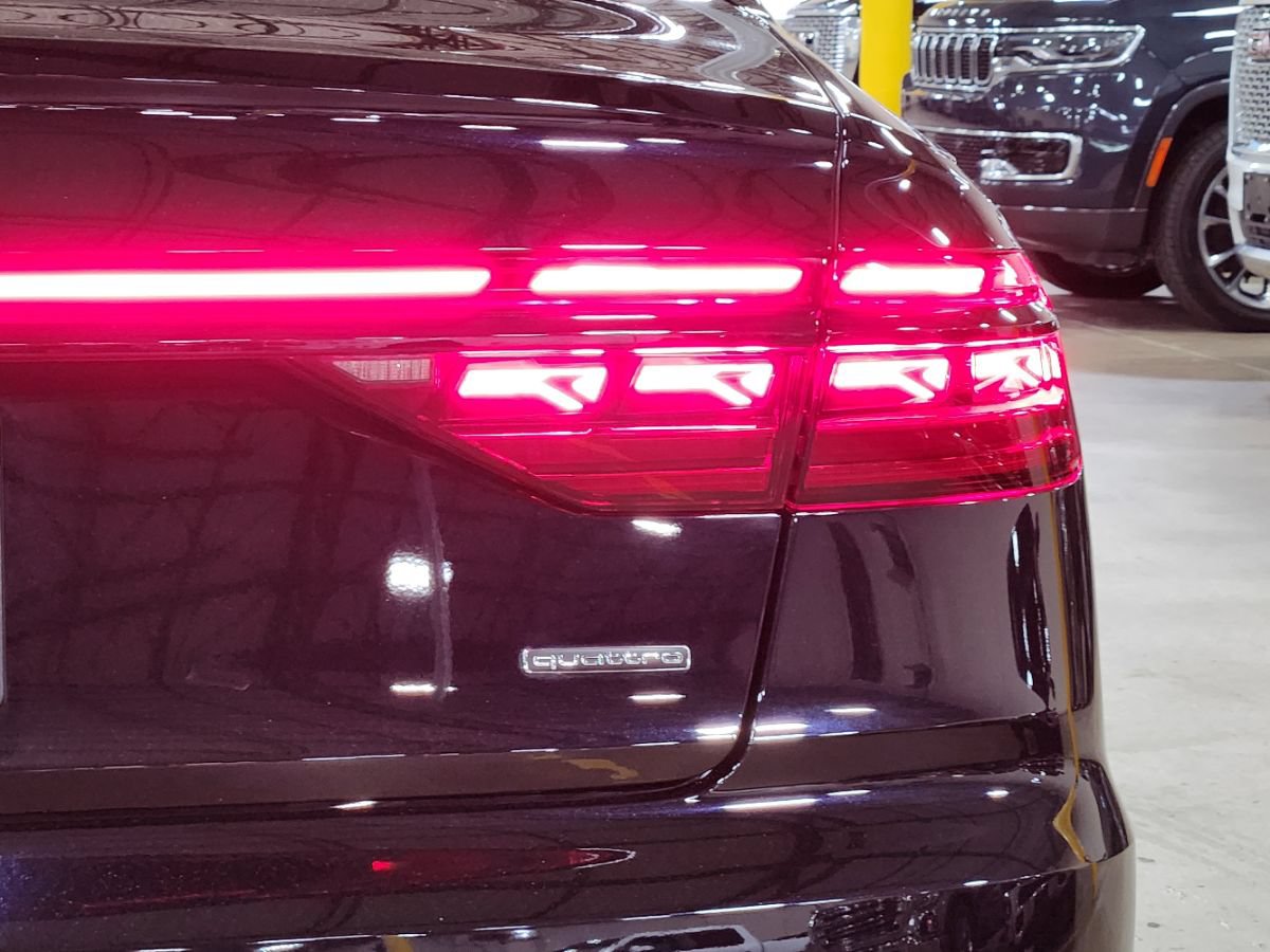 Used 2025 Audi A8 L 3.0T AWD/4WD image 20