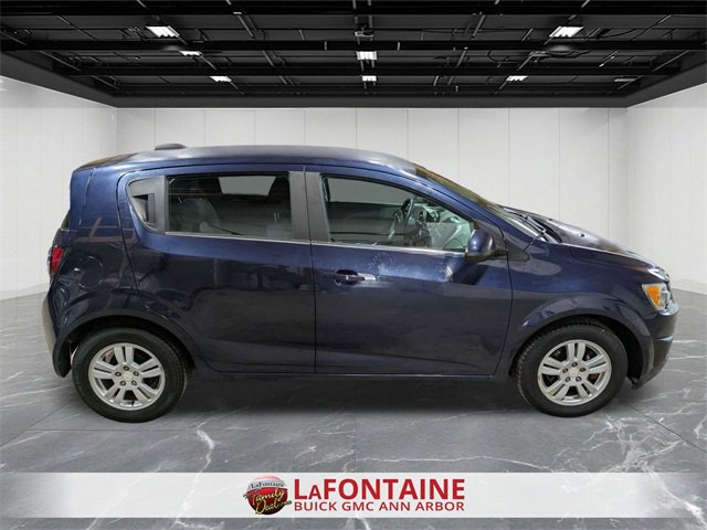 Used 2016 Chevrolet Sonic LT image 6