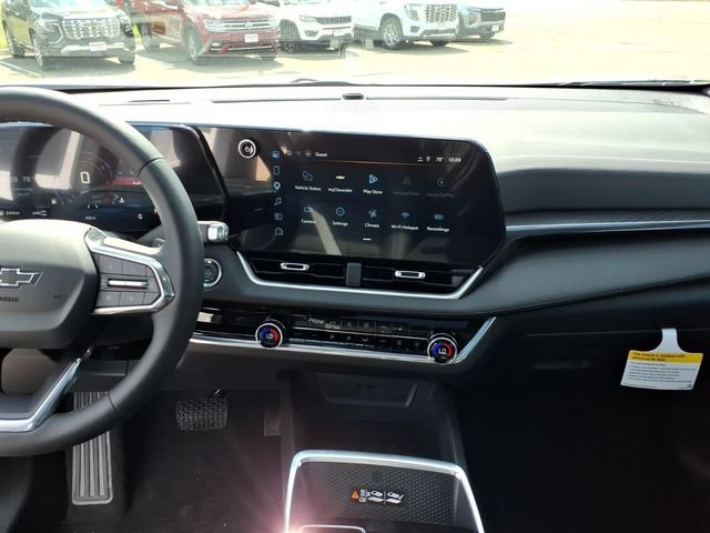 New 2027 Chevrolet Equinox LT w/ Convenience Package II AWD/4WD image 12