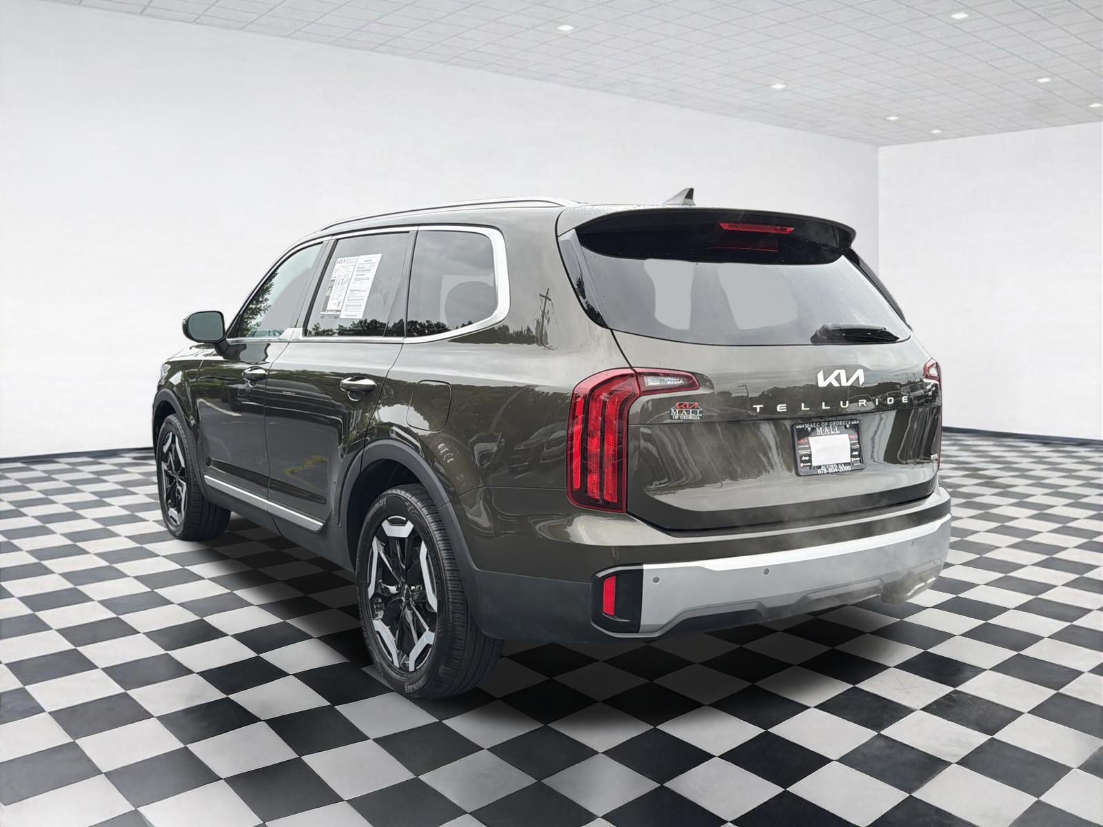 Used 2023 Kia Telluride S w/ S Sunroof Package AWD/4WD image 6