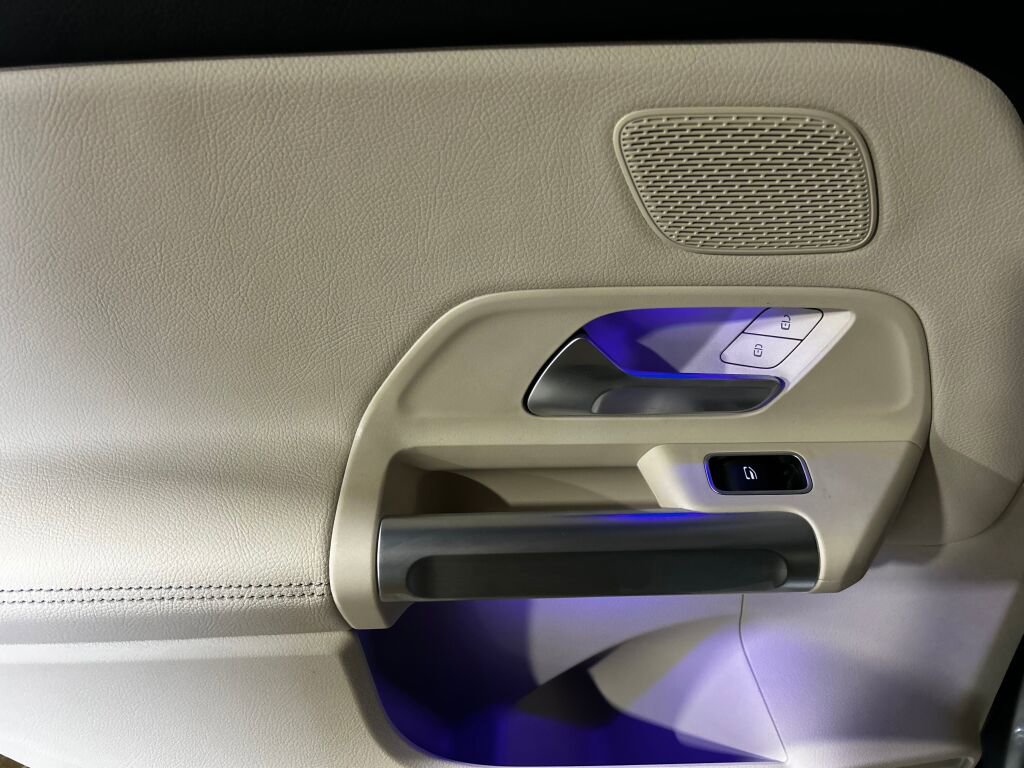 New 2026 Mercedes-Benz GLB 250 4MATIC image 20