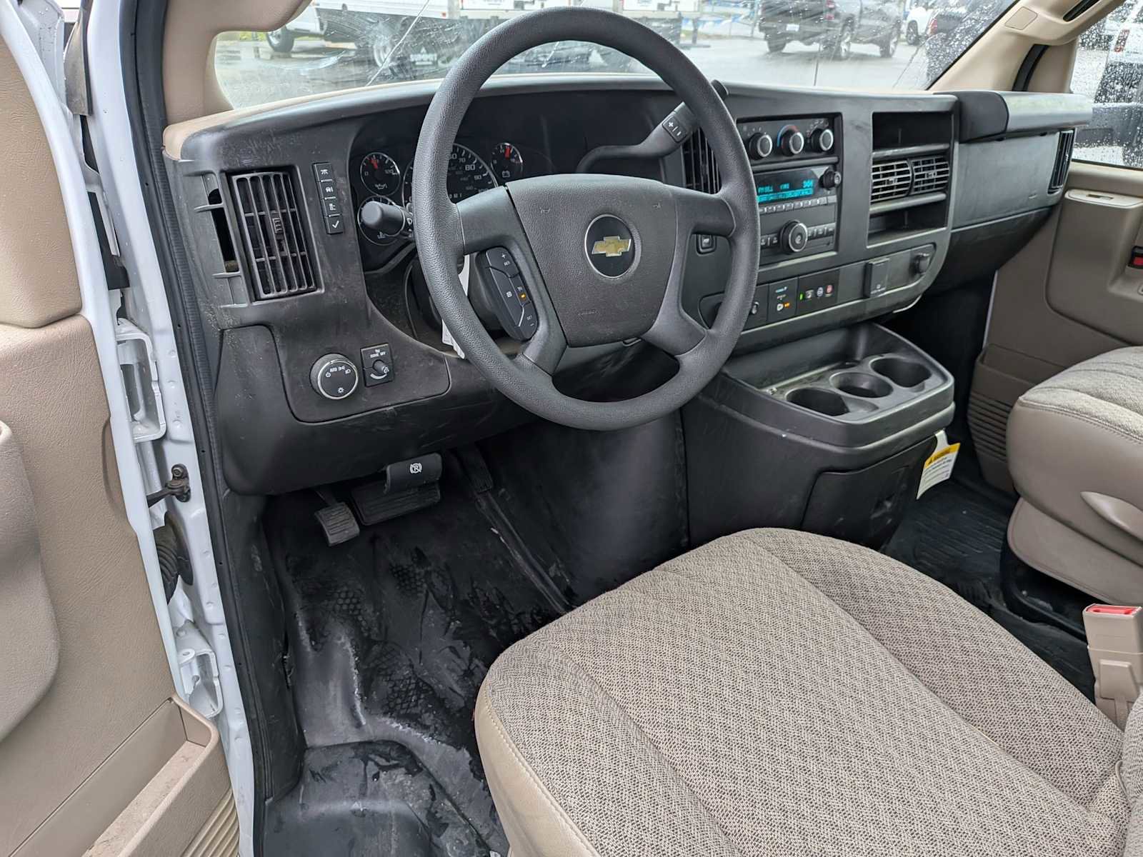New 2024 Chevrolet Express 3500 w/ Power Convenience Package image 2