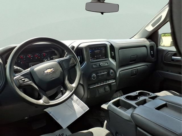 Used 2020 Chevrolet Silverado 1500 Custom w/ Custom Value Package AWD/4WD image 12