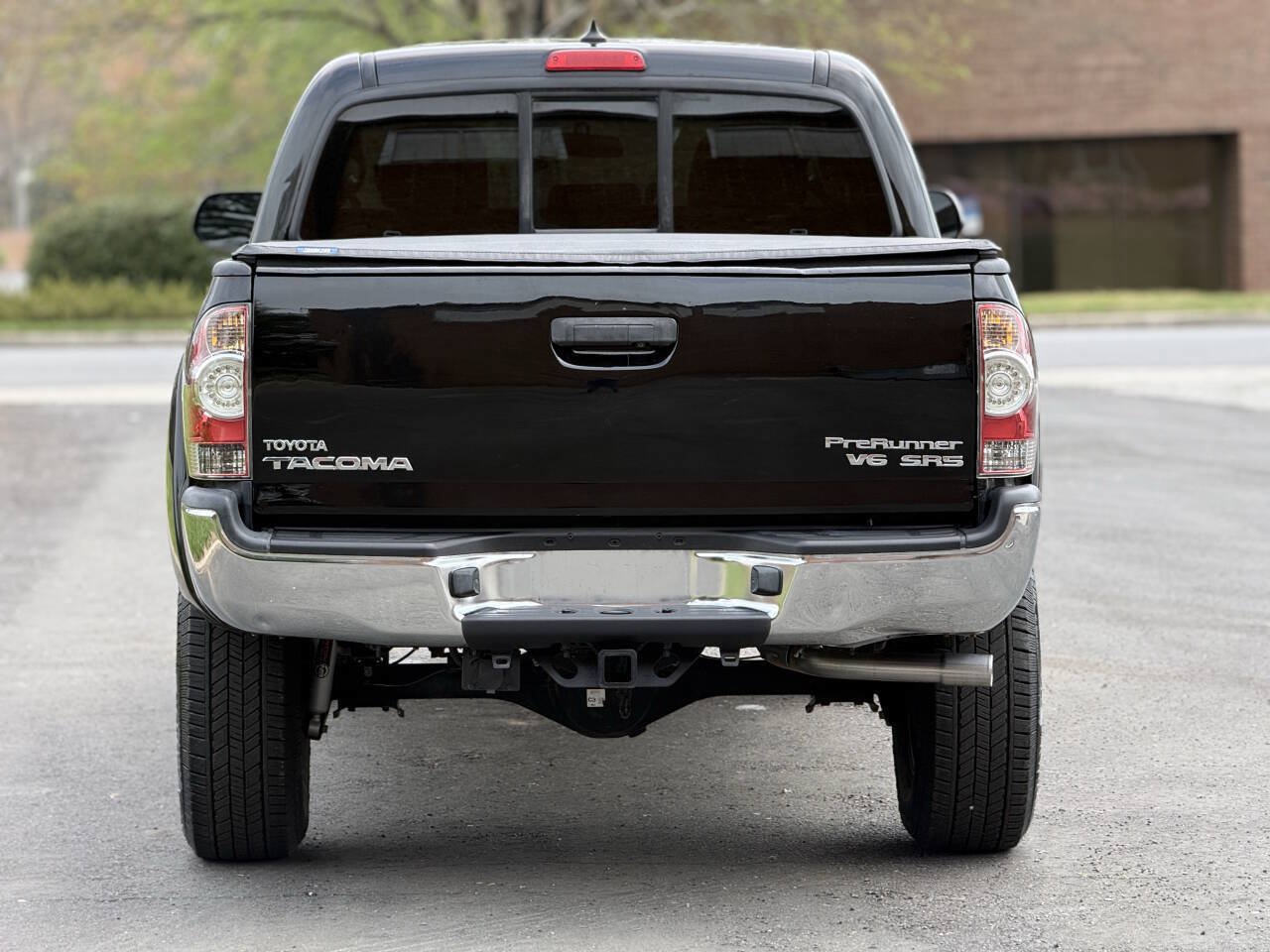 Used 2015 Toyota Tacoma PreRunner w/ SR5 Package RWD image 5