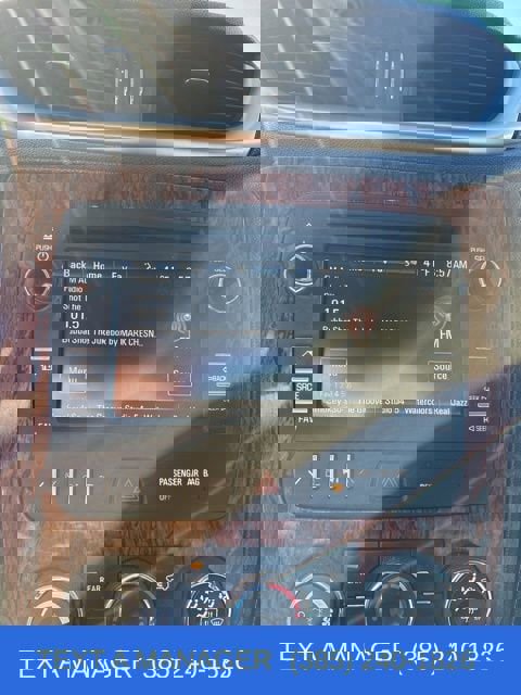 Used 2014 Chevrolet Traverse LT w/ All-Star Edition image 18