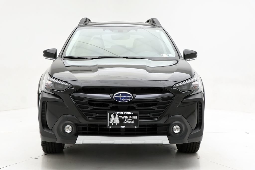 Used 2023 Subaru Outback Limited XT AWD/4WD image 4