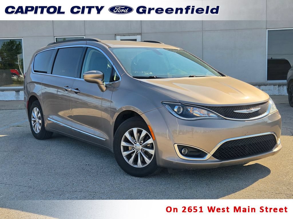 Used 2017 Chrysler Pacifica Touring-L