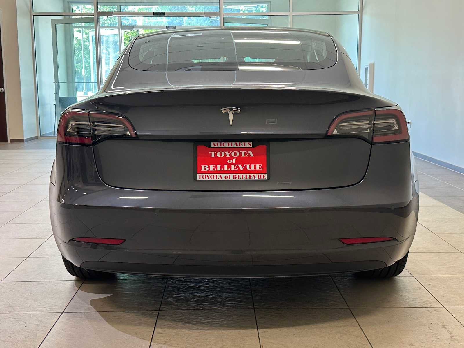 Used 2018 Tesla Model 3 Long Range RWD image 6