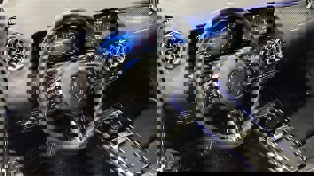 Certified 2025 Mercedes-Benz GLA 250 4MATIC image 51