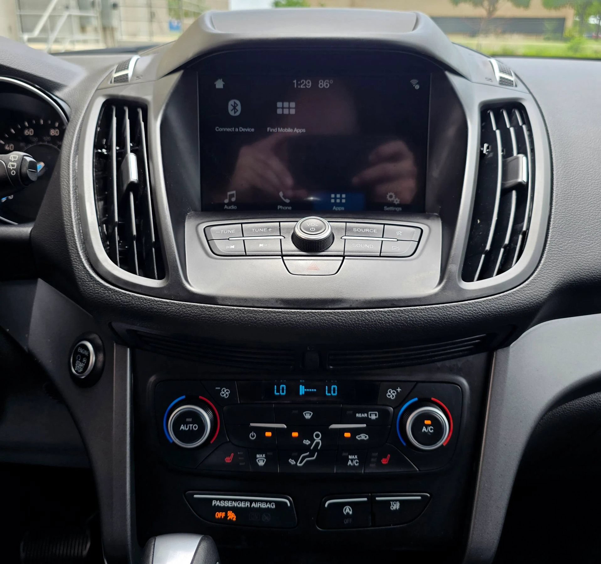 Used 2019 Ford Escape SEL FWD image 30