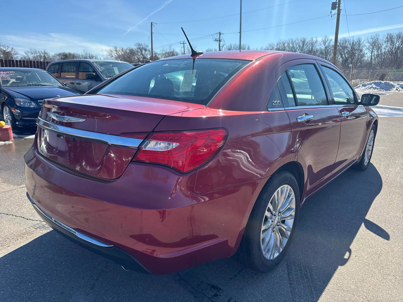 Used 2013 Chrysler 200 Limited w/ Sun/Sound Group FWD image 5