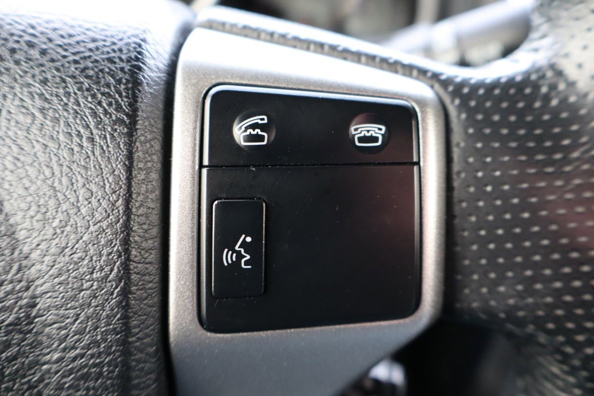 Used 2012 Toyota 4Runner Limited image 31