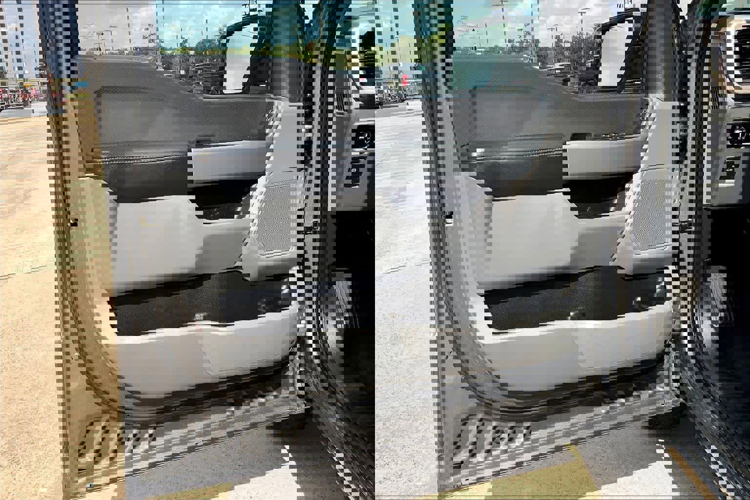 Used 2023 Ford F150 XLT AWD/4WD image 40