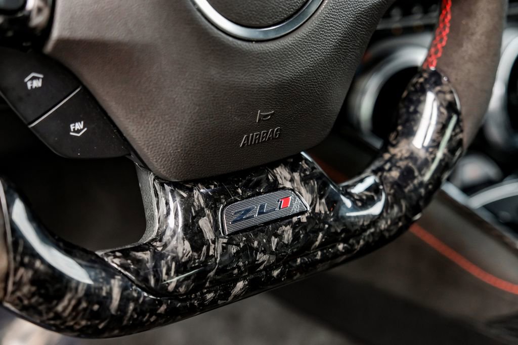 Used 2019 Chevrolet Camaro ZL1 image 15