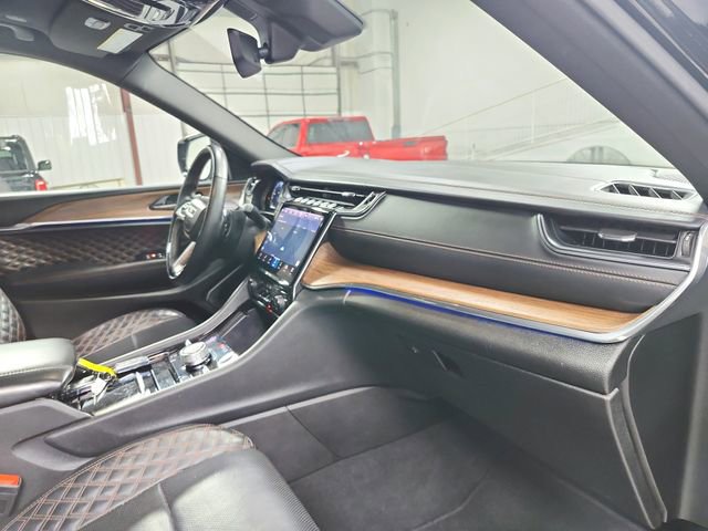 Used 2024 Jeep Grand Cherokee L Summit image 32