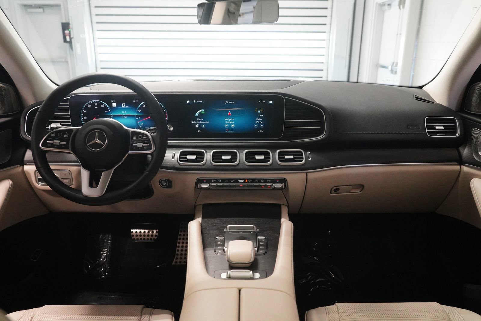 Used 2023 Mercedes-Benz GLS 580 4MATIC image 15