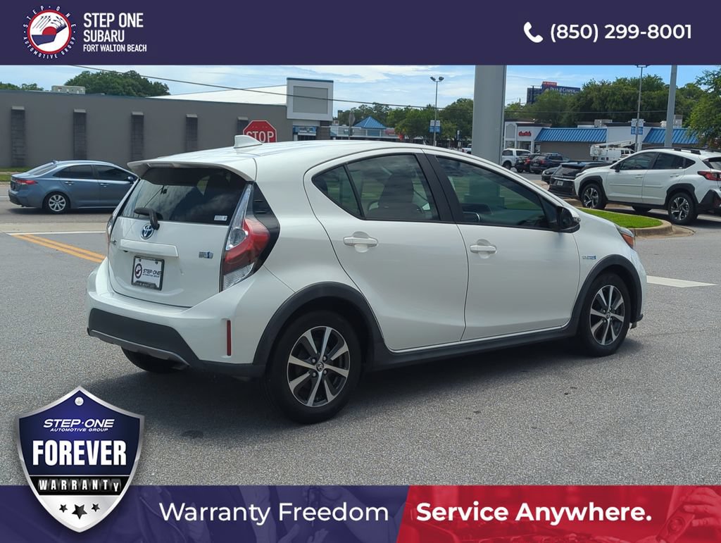 Used 2018 Toyota Prius C FWD image 7