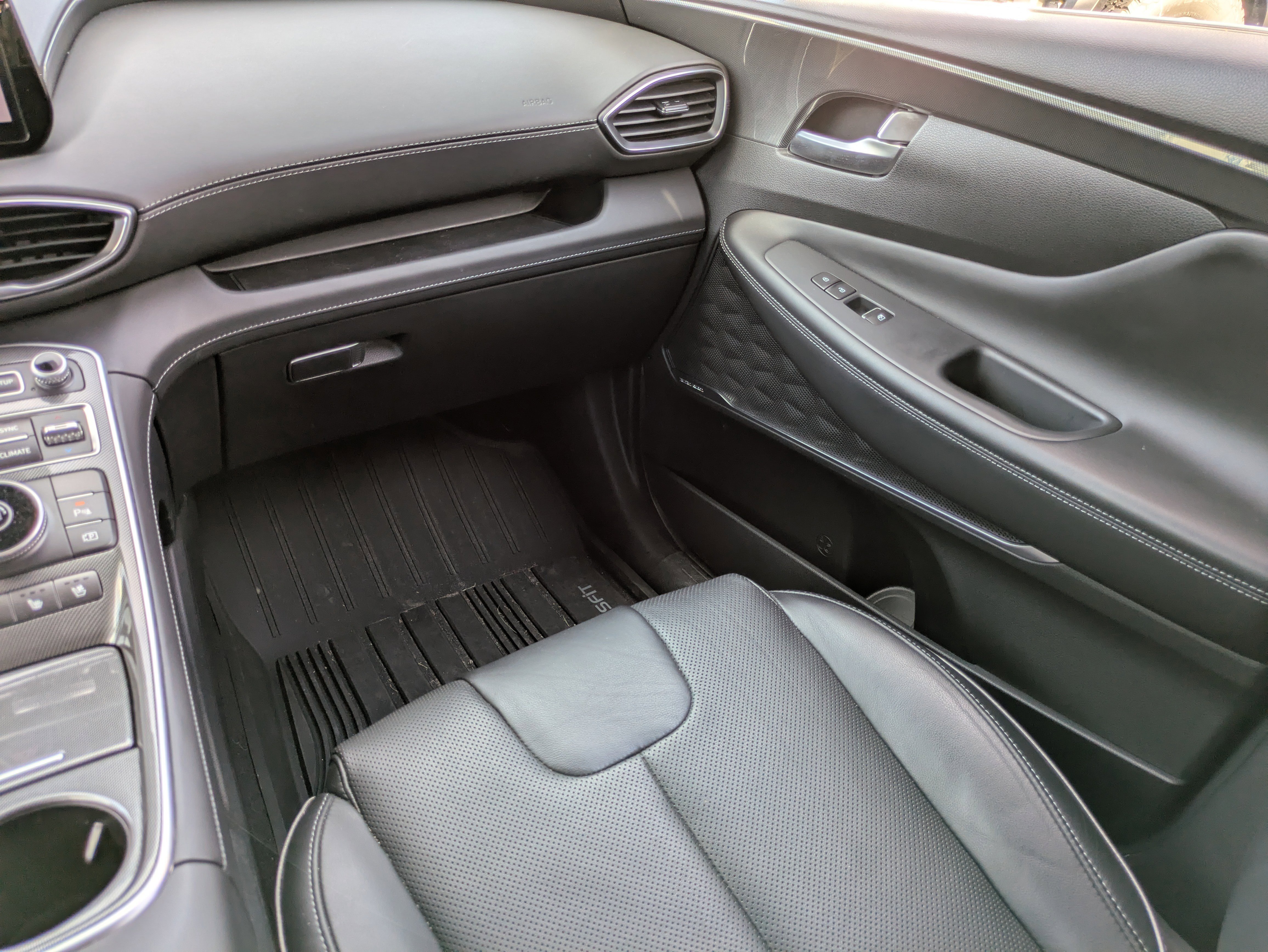 Used 2023 Hyundai Santa Fe Limited image 20